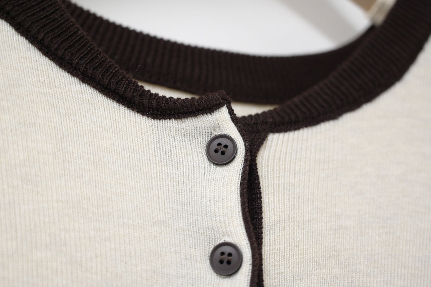 秋冬・撞色超親膚彈性針織衫 2色入  1W61237