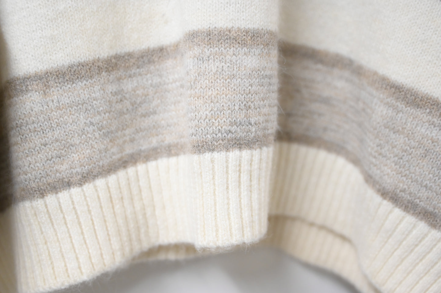 秋冬・軟熟親膚橫間針織衫 2色入 1W60110