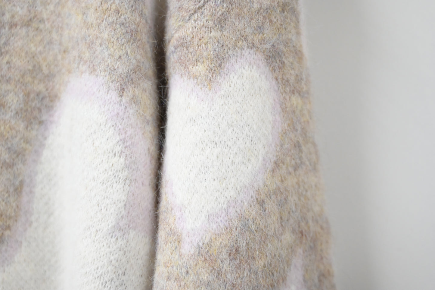 秋冬・撞色心心柔軟帶帽毛衣 2色入1W60112