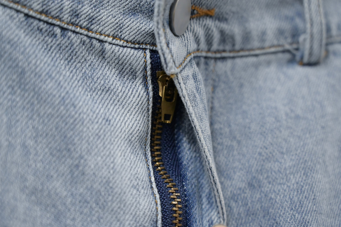 秋冬・闊腳洗水薄牛仔褲 1W70116