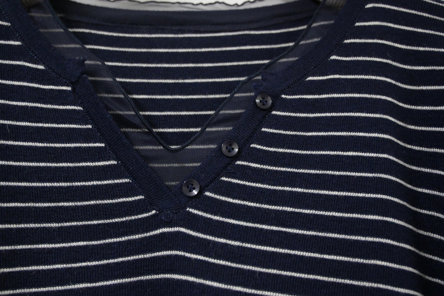 秋冬・透視邊邊橫間針織上衣 2色入 1W60117