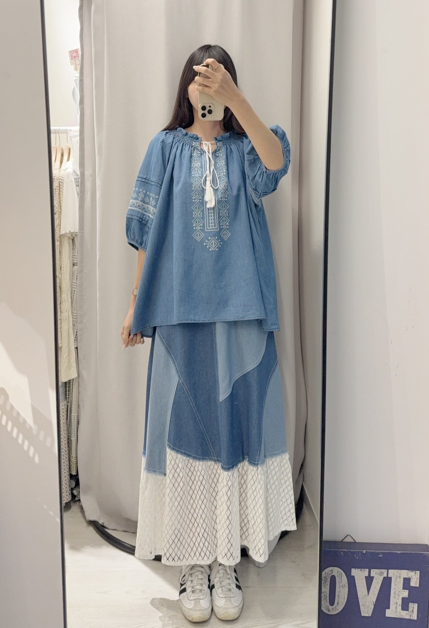 夏季・刺繡薄牛仔中袖上衣 2色入 1S60709