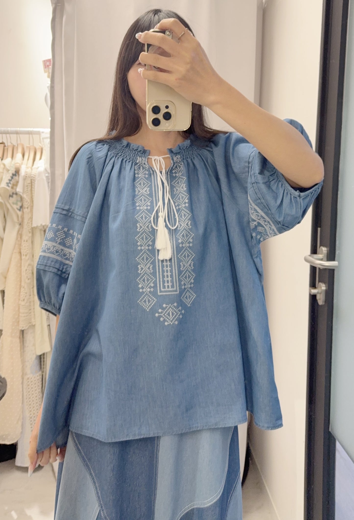 夏季・刺繡薄牛仔中袖上衣 2色入 1S60709