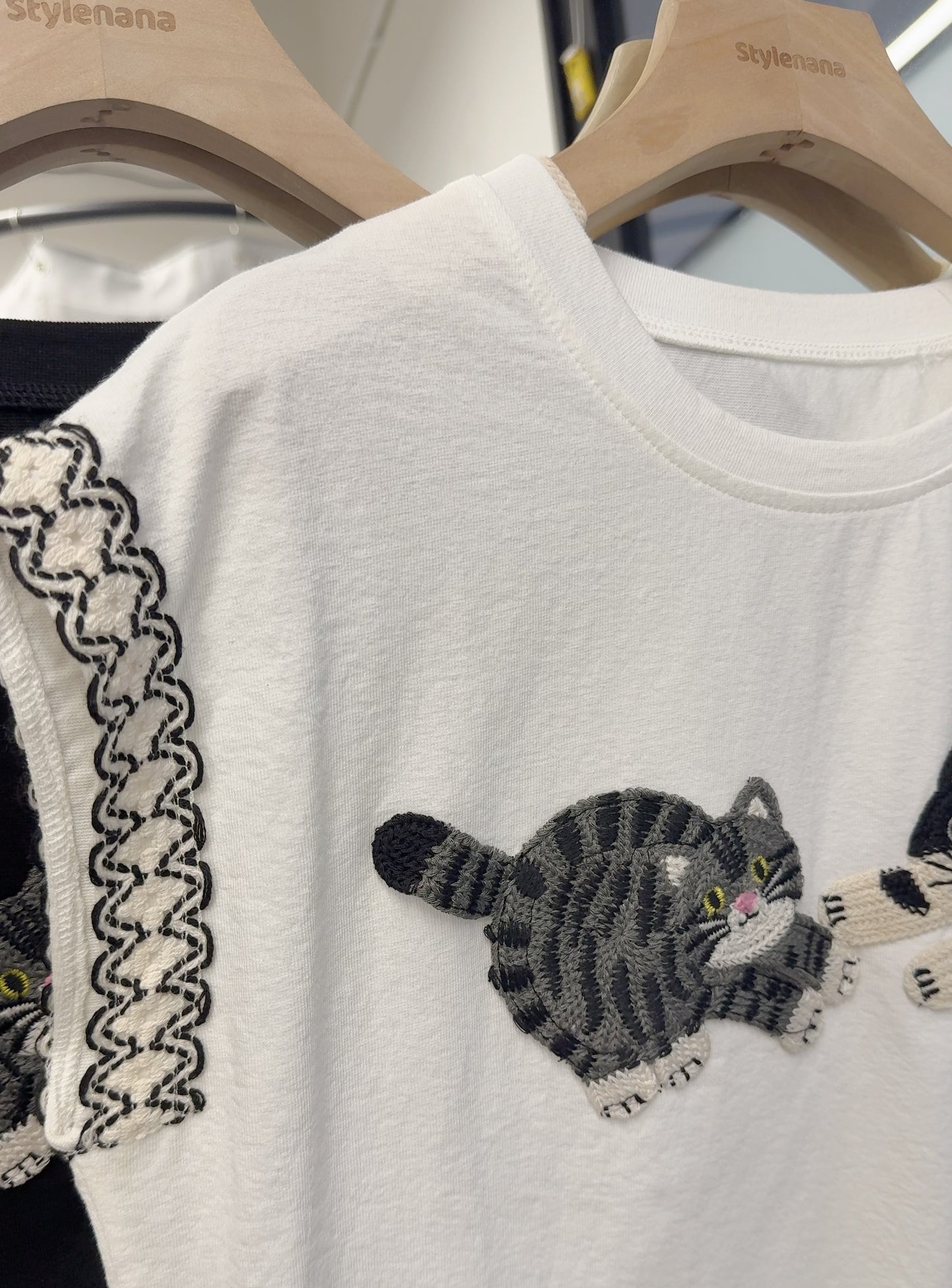 夏季・刺繡貓貓Tee 2色入 1S20318