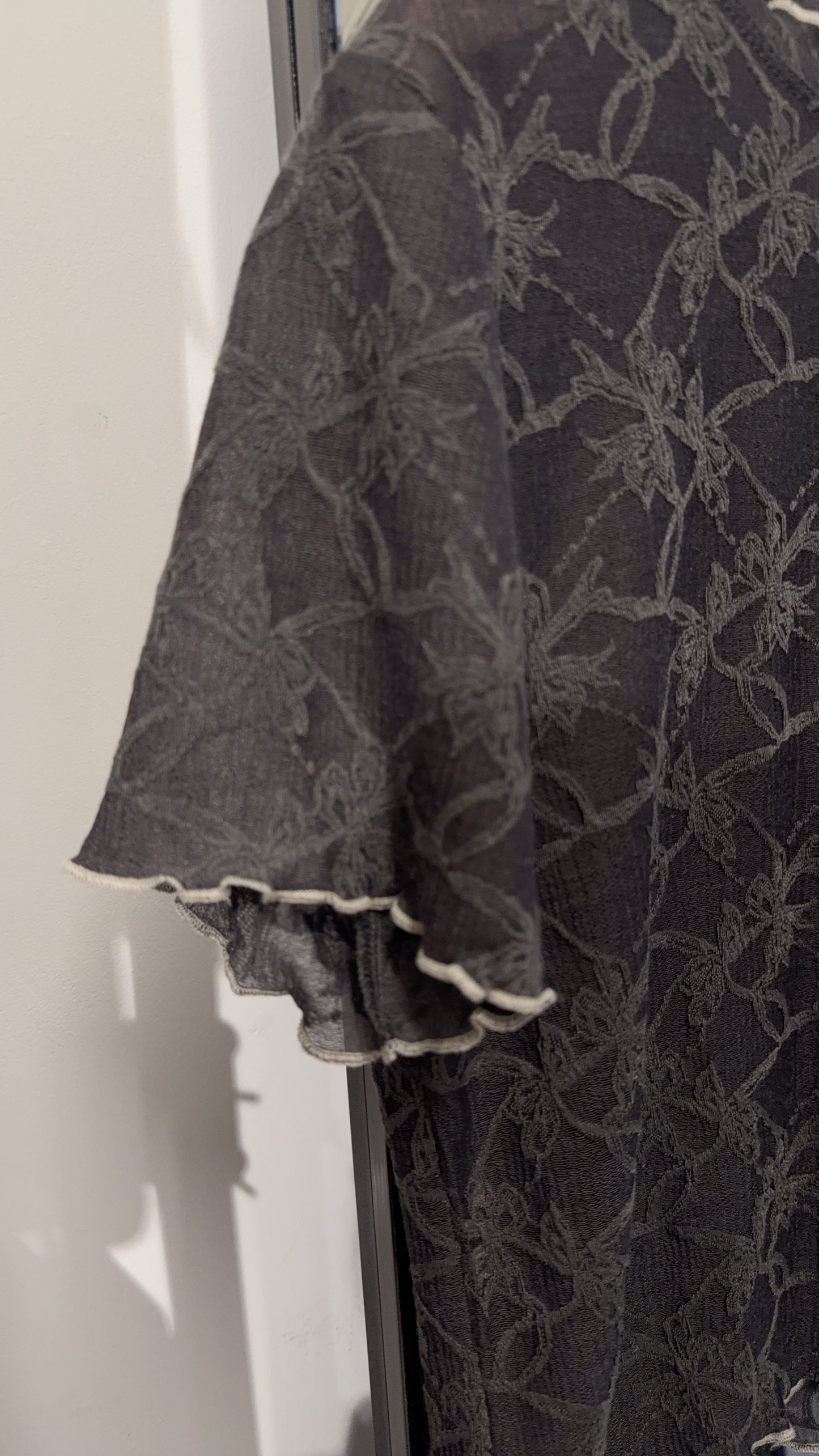 夏季・超薄透視超親膚暗花Tee 2色入 1S10408