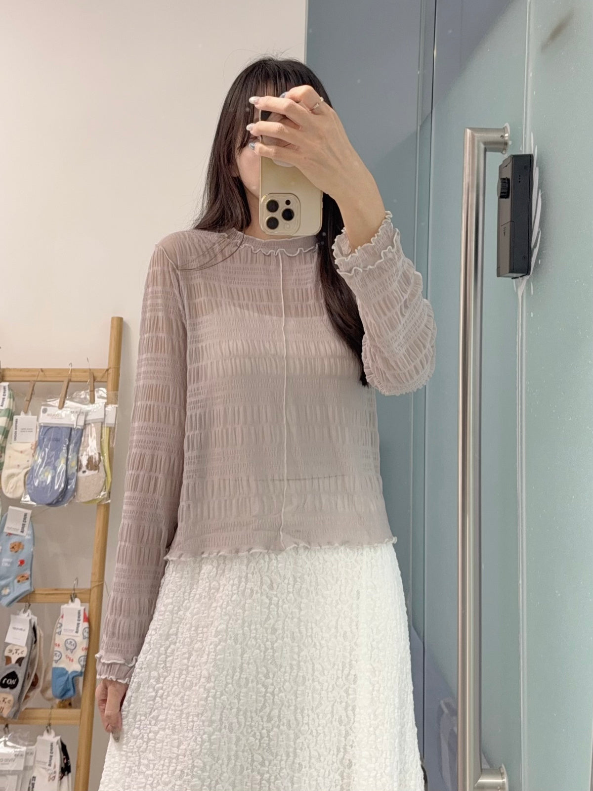 初秋・玻璃透視感紗紗親膚上衣 4色入 1S10932
