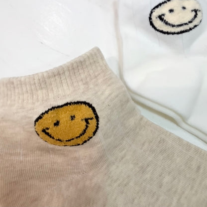 KR直送 笑臉短襪
