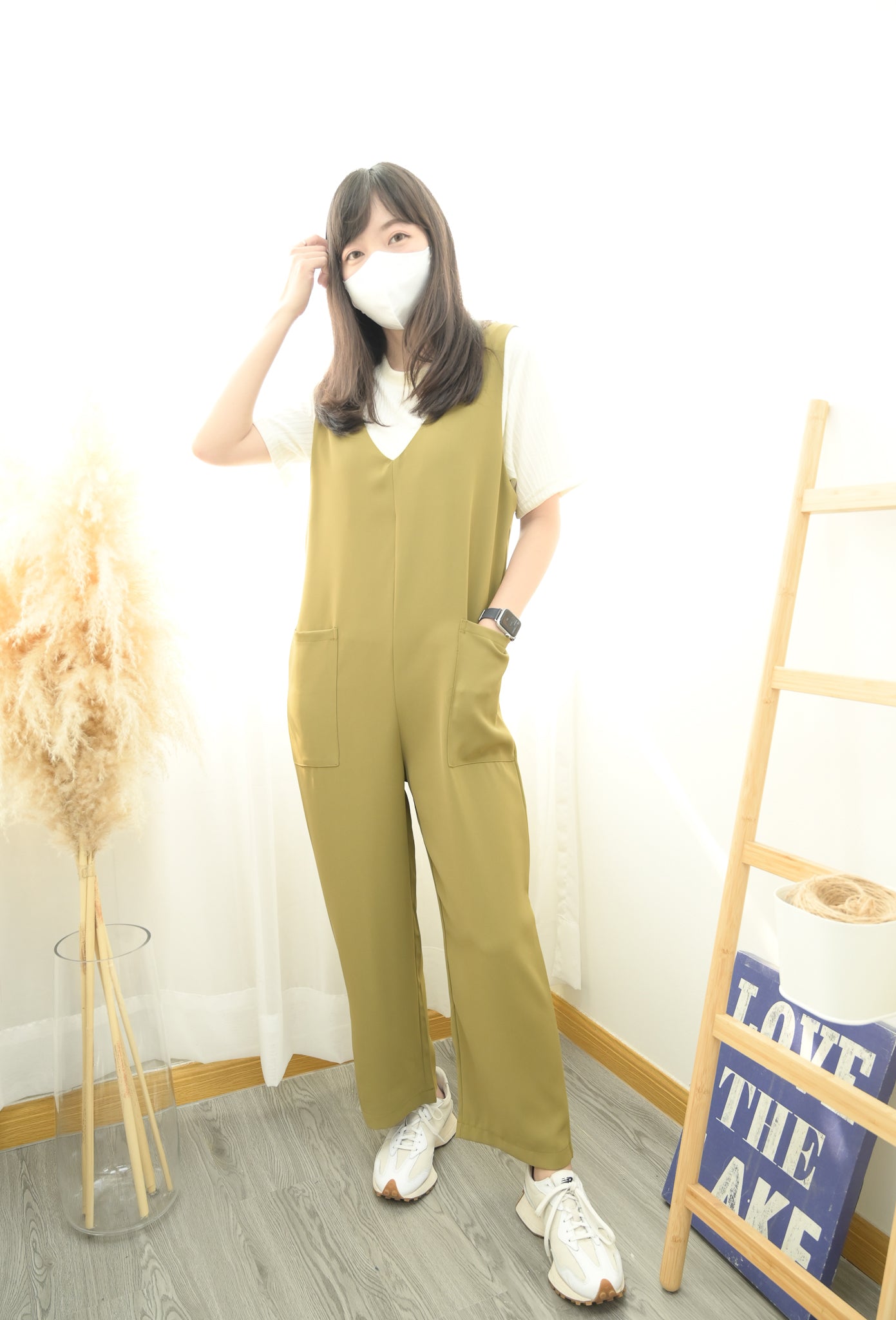 高質滑西裝料Jumpsuit 兩色入